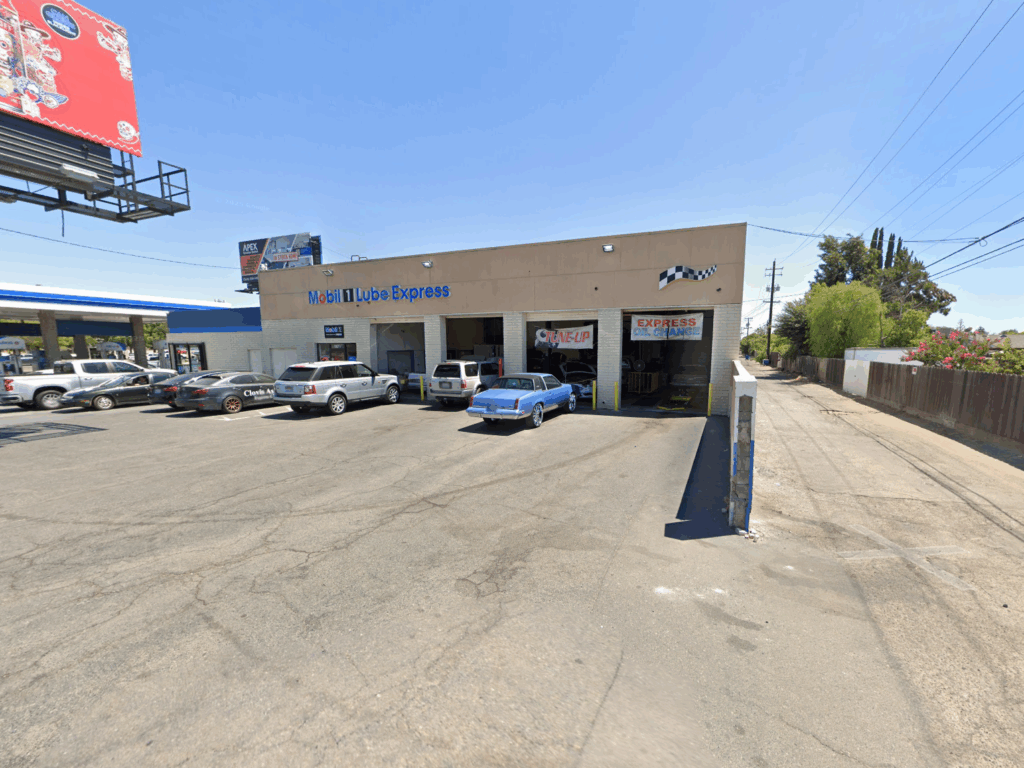 Clovis Ashlan Express Lube